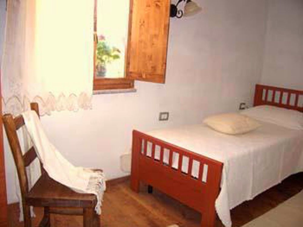 Agriturismo B&B Domo De Resteblas Berchidda Bagian luar foto